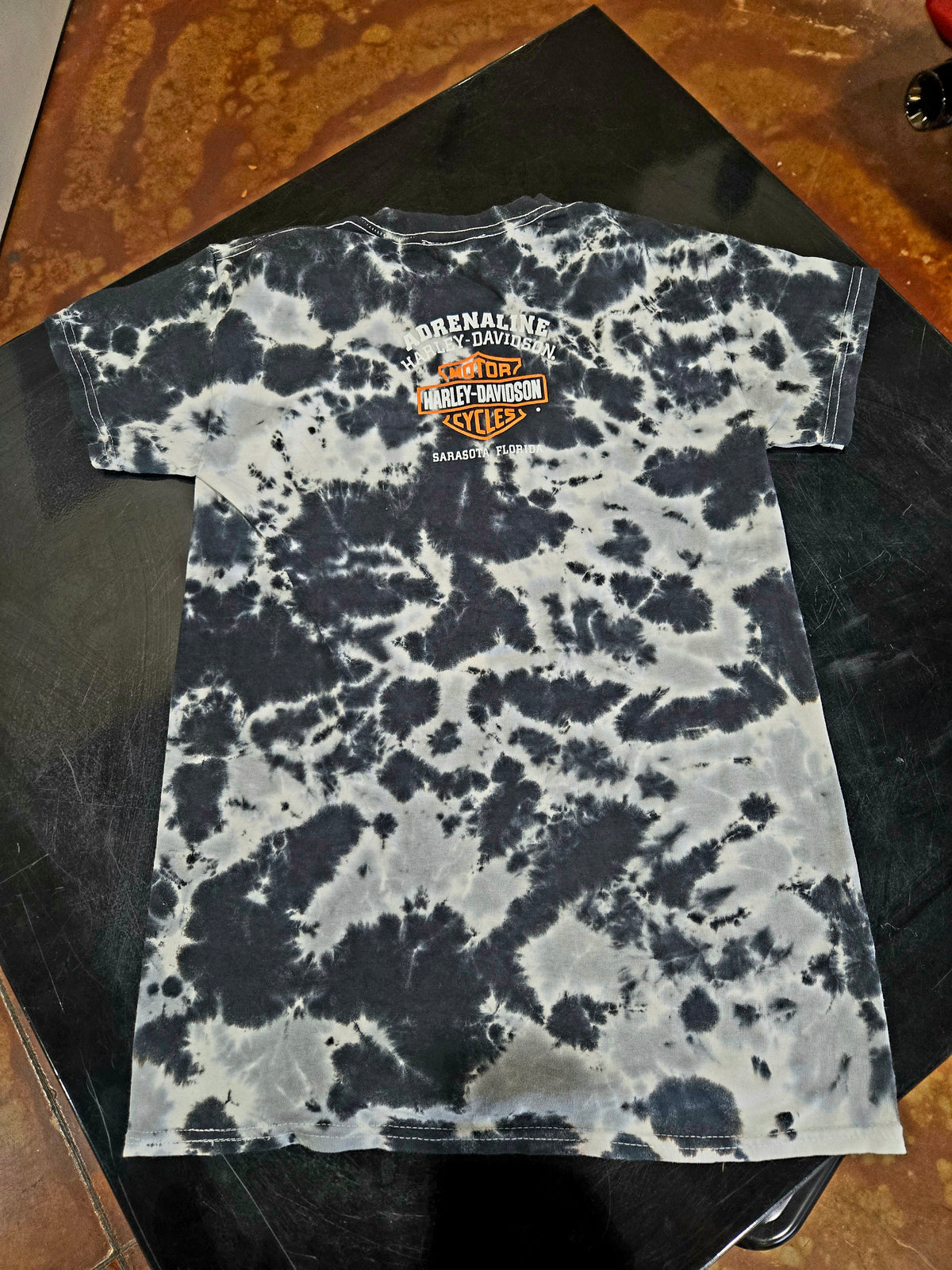 BLACK TIE DYE TEE